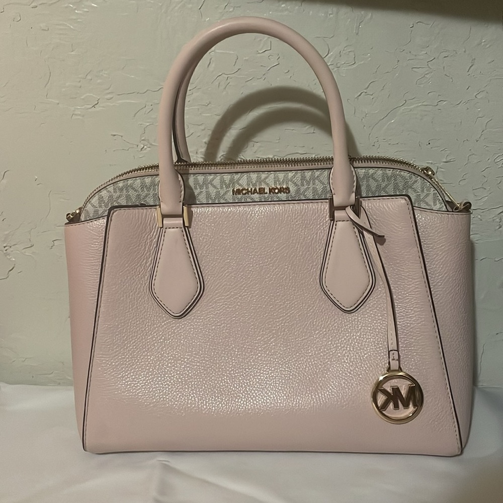 Posh LIVE Purse and Wallets - Picture 8 of 10